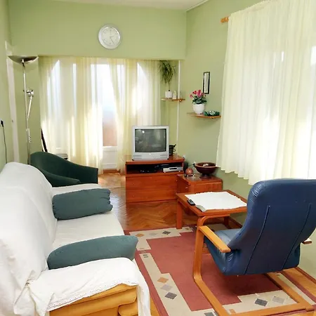 Gasthof Apartments And Rooms By The Sea Sucuraj, Hvar - 4029 3*