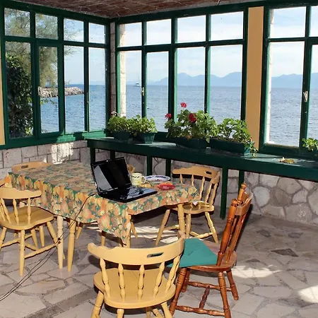 Apartments And Rooms By The Sea Sucuraj, Hvar - 4029