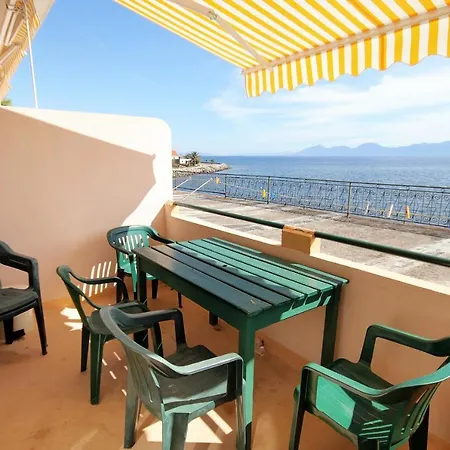 Guest house Apartments And Rooms By The Sea Sucuraj, Hvar - 4029